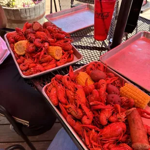 2lbs crawfish