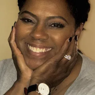 Yvette D.