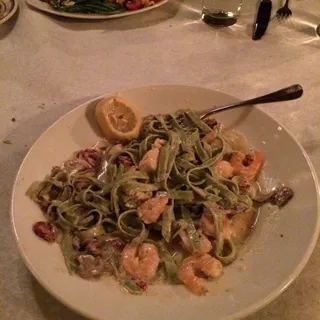 Seafood Fettuccini