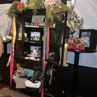 Elysa Byrd- visual artist - where the light enters