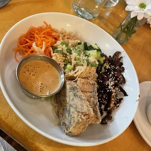 Thai Rice Noodle Bowl