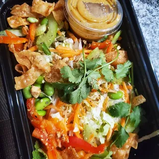 Thai Peanut Salad