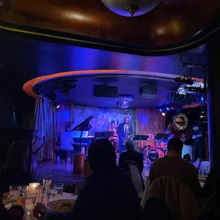 Cliff Bell's live music