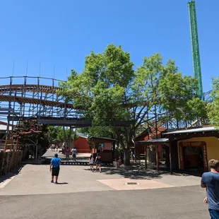 New Mexico Rattler roller coaster