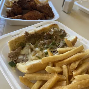 Philly cheesesteak, chicken