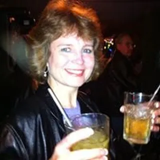 Suzanne F.