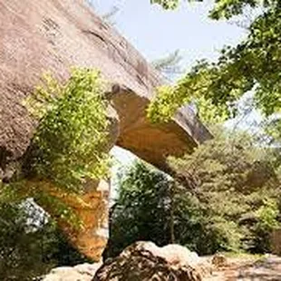 Natural bridge in Red River Geological Area. Simply goreous.