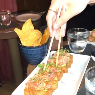 Spicy tuna cripsy rice