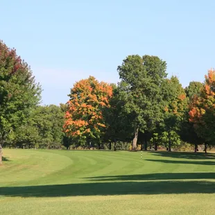 Clifton Hollow Golf Club