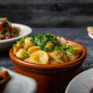 White Cheddar Mac (Vegan)