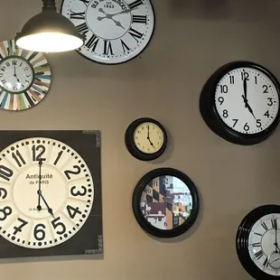 It&apos;s always 5o&apos;clock here!