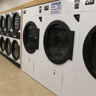 Lots of dryers and XXL dryers