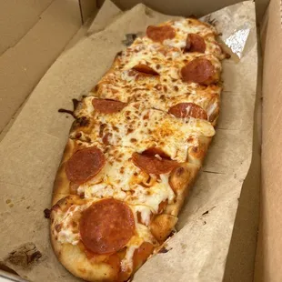 Pepperoni flatbread pizza