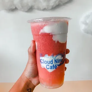 strawberry cloud smoothie