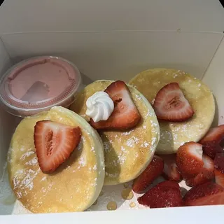 Strawberry Cream with Strawberry