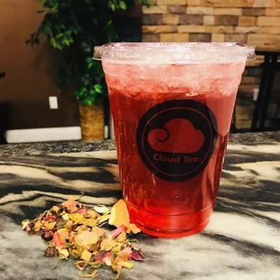 Blossoms white tea