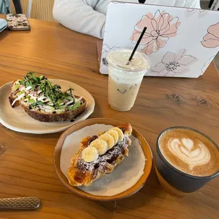 Croffle - banana and Nutella; latte (hot)