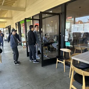 Waiting line