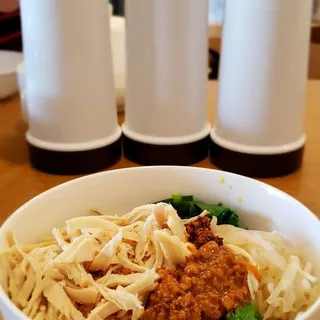 Cold Rice Noodles with Chicken Shreds /