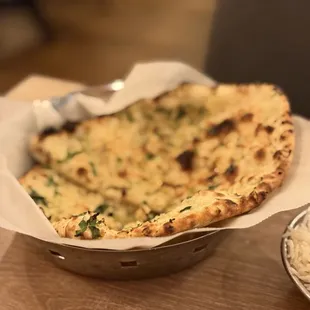 Garlic naan