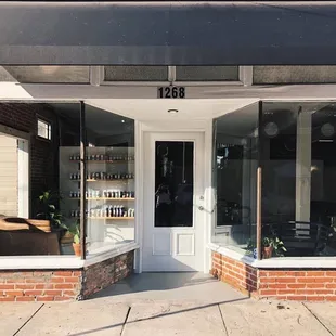 Clover & Woolly Salon