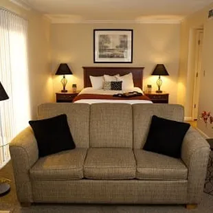 Studio Queen Suite
