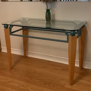 3/8 inch glass, corner-cut, polished edges