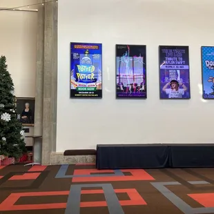 Lobby Dec. 2024