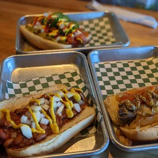 Bratwurst onions