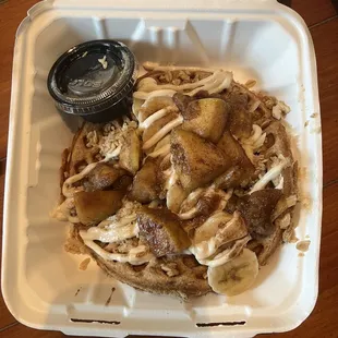 Apple Cinnamon Waffle was very good and filling but I recommend using syrup with it because the waffle itself is a bit dry