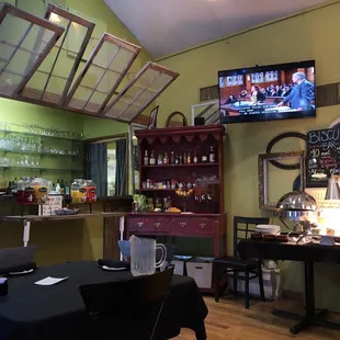 Biscuit bar and mimosa bar