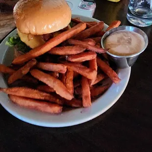 185 burger and sweet potato fries