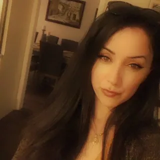 Adelina V.