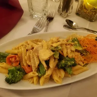 Chicken curry pasta