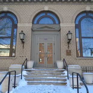 Outside of the building - the old U.S. Post Office.