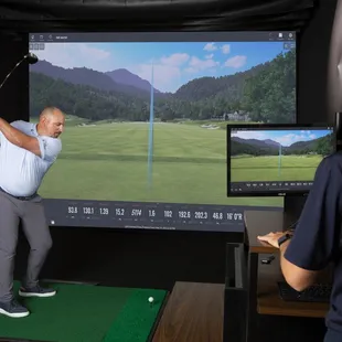 Club Champion uses TrackMan technology