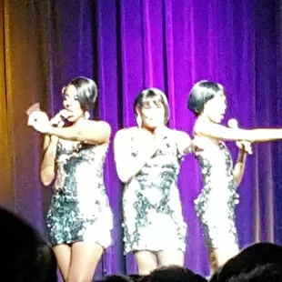 Tribute band Supreme Reflections: Performing the 70s era of the Diana Ross and The Supremes