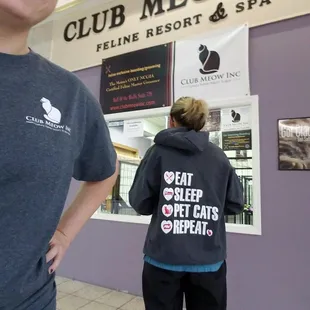 We have awesome hoodies &amp; t-shirts for every cat enthusiast!