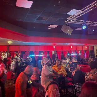 Club Ritzy