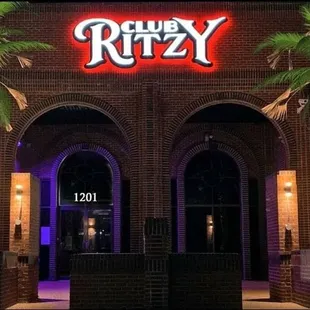 Club Ritzy Fort Worth's premier nightclub. Catering to the upscale client.