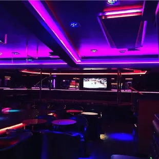 New tvs, lights, main stage area.. Complete renovation is in the works.. One of Hawaii's premier gentlemen's clubs!