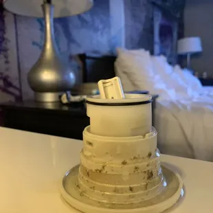 Dirty jacuzzi plug. Gross!!