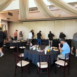 Dinning-room serving line