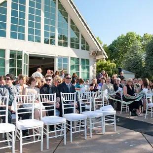 Clubhouse at Paradise Valley Weddings (Photo By Mariea Rummel Photography)