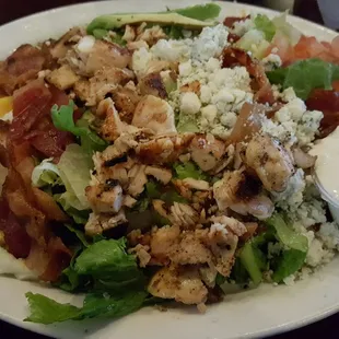 Cobb salad with chicken