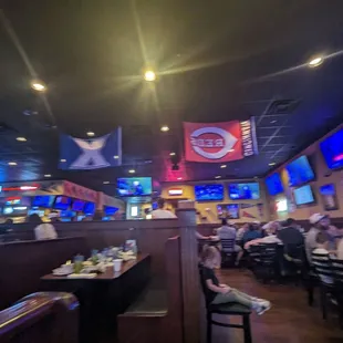 sushi and sashimi, interior