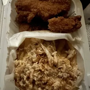 Fish and lump crab fries