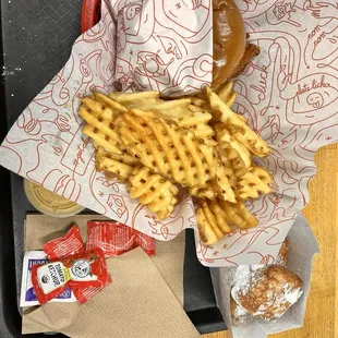 Nashville Hot Combo and order of Beignets.