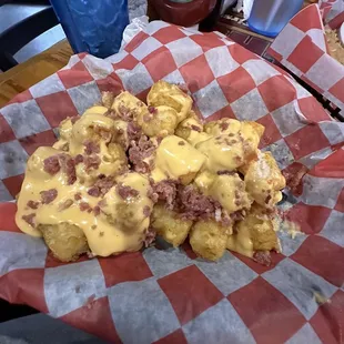 Loaded tater tots