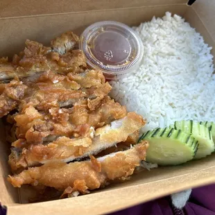 Crispy Chicken, garlic rice, sweet chili sauce, cucumbers
